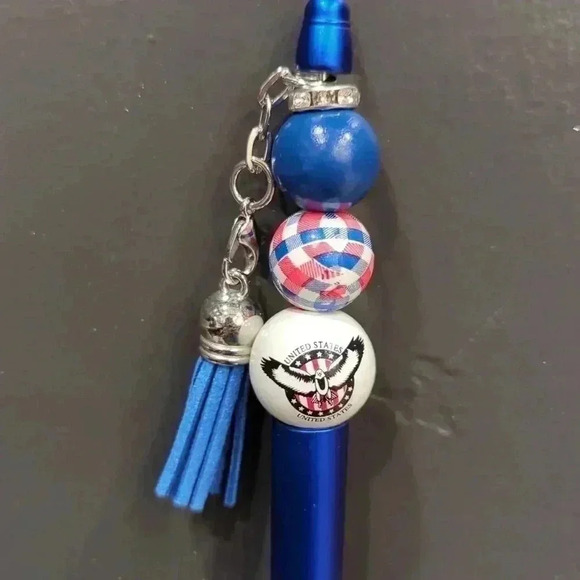 Patriotic theme pens with tassel - Picture 2 of 4